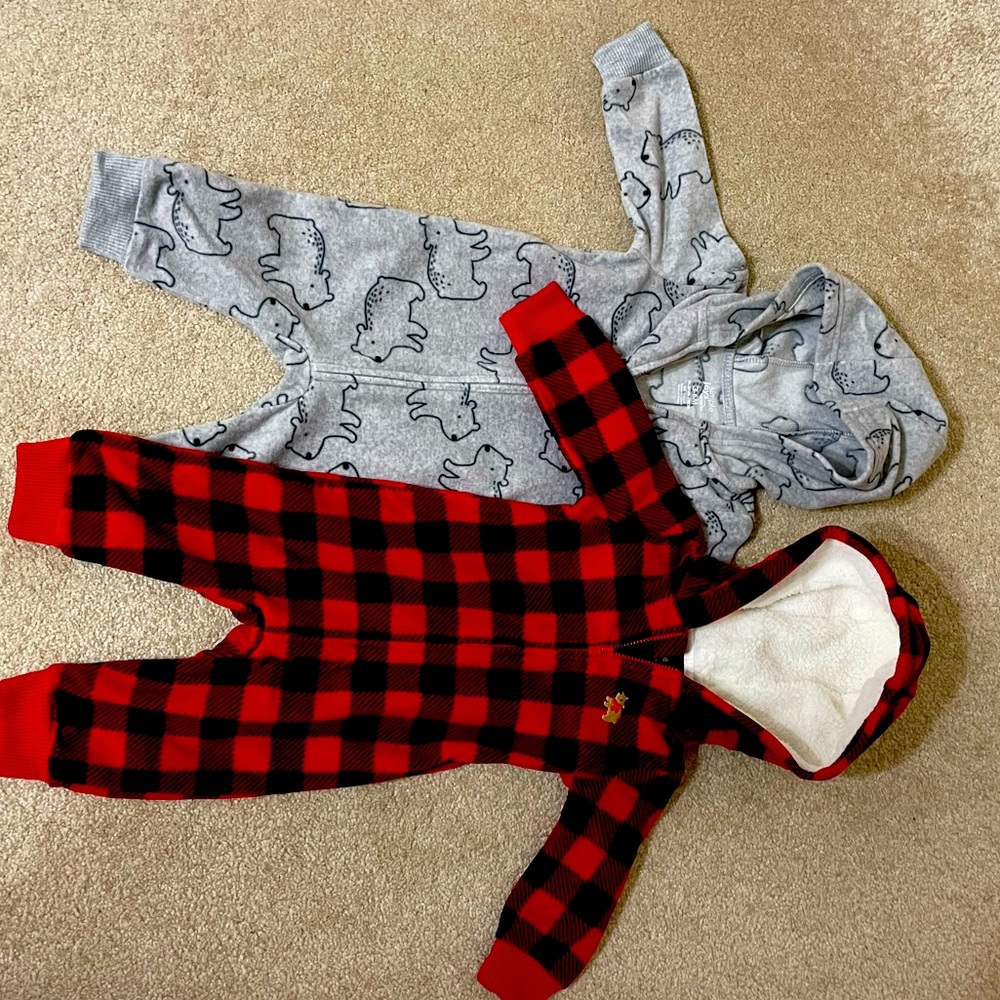 NWOT Carters Fleece Jumpsuit Size 3-6 months (set)